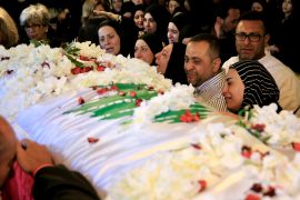 Upacara pemakaman jurnalis yang tewas akibat serangan Israel digelar di Baissariyeh, Lebanon