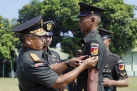 Pangdam Merdeka harap prajurit muda profesional dan dekat dengan rakyat