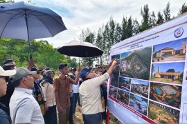 Wamen PKP tinjau lokasi pembangunan kampung nelayan MP di Aceh Jaya