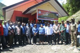 Bupati Puncak Jaya sebut PLTMH Pagaleme solusi listrik warga area terpencil