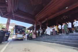 Sebanyak 554 calon haji Ponorogo diberangkatkan dalam dua kloter