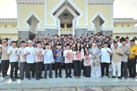 Calon haji termuda Murung Raya berusia 18 tahun dan tertua 69 tahun