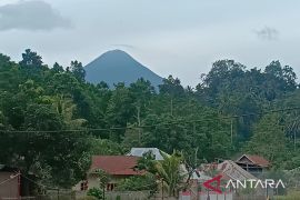 ESDM: Kegempaan Gunung Soputan didominasi gempa tektonik jauh