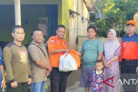 Pemkab Muara Enim salurkan bantuan untuk korban puting beliung