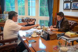 Seskab dan Menaker diskusi tambah kuota magang nasional 2026--2027