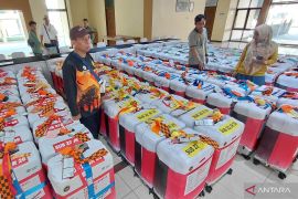 Sebanyak 230 koper JCH Madiun diberangkatkan ke Asrama Haji Surabaya