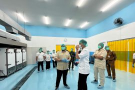 Cek langsung, Anggota DPR pastikan program MBG di Malang sesuai aturan