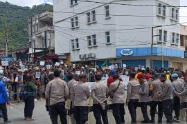 Pemkot Jayapura harap aksi demo tidak merusak fasilitas umum