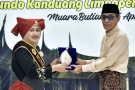 Wakil Bupati Batang Hari hadiri pengukuhan PBKM