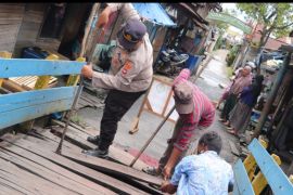 Polresta Banjarmasin renovasi Jembatan 1 Juli tingkatkan keselamatan