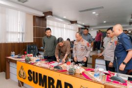 Polda Sumbar gandeng pengusaha migas cegah penyelewengan BBM subsidi