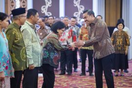 Loto Srinaita resmi jabat Sekretaris Kementerian UMKM