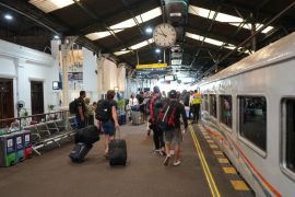 Wajib patuhi aturan, KAI Daop 6 imbau penumpang perhatikan barang bawaan dan bijak gunakan stop kontak di kereta api