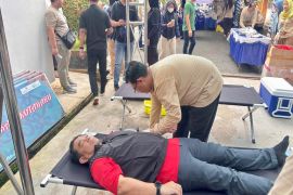 Kotabaru government provides free legal and health service