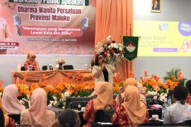 Miliki peran strategis, DWP Maluku berdayakan perempuan lewat pelatihan "public speaking"