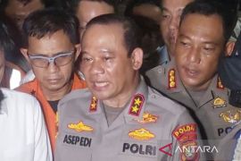 Polisi masih melakukan pendalaman atas kecelakaan KA di Bekasi