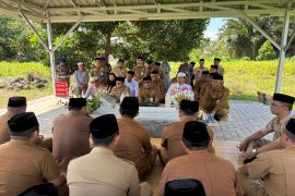Bupati HSU pimpin ziarah makam pendiri di wilayah HSU