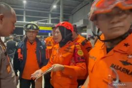 Kepala Basarnas menginstruksikan evakuasi tanpa menggeser gerbong KRL