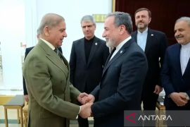 Iran dan Pakistan bahas upaya untuk akhiri perang dengan AS-Israel