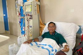 Hendra Kaligis tak khawatir jalani cuci darah karena dijamin BPJS Kesehatan