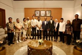 Mualem dan Dubes UEA bentuk tim program investasi di Aceh