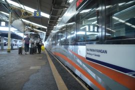 KAI Bandung sebut perjalanan KA Parahyangan terdampak insiden di Bekasi