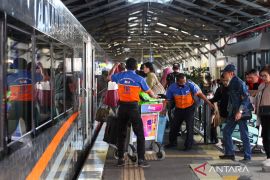 Tiga KA di Daop Surabaya dibatalkan hari ini, imbas insiden Bekasi