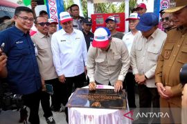 Resmikan SPBUN berbasis koperasi di Aceh Selatan, ini pesan Menteri Koperasi
