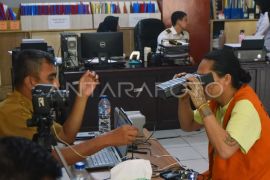 Pelayanan kependudukan di rutan Padang