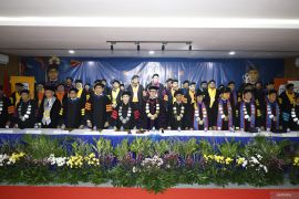 President University kukuhkan tiga guru besar untuk perkuat kualitas riset