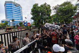 Sopir truk Jatim sampaikan aspirasi terkait BBM subsidi