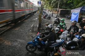 Pengamat soroti pentingnya anggaran untuk tekan kecelakaan perlintasan