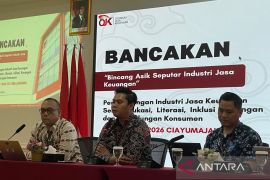 OJK: Tunggakan Paylater Macet Jadi Penghambat Utama Lulusan Baru Cari Kerja