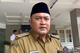 Bupati catat sejumlah perlintasan kereta api di Bogor bahayakan warga