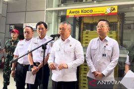 Menhub menekankan keselamatan saat Stasiun Bekasi Timur kembali dibuka