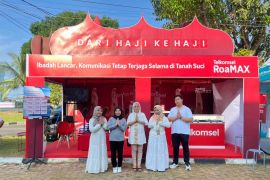 Ibadah Haji Tenang dengan Paket RoaMAX Haji Telkomsel