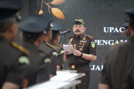 Jaksa Agung tegaskan tak toleransi pegawai dijatuhi hukuman disiplin