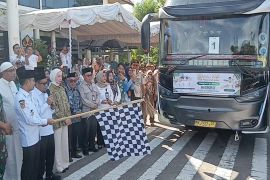 Ketua DPRD Palangka Raya tekankan peningkatan layanan haji bagi 296 jemaah