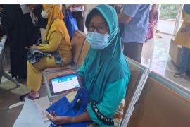 Kisah Ibu Suharti melawan kanker dan penyakit jantung bersama JKN