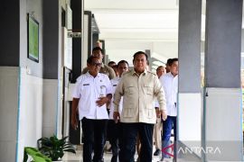 Presiden tinjau SMAN 1 Cilacap untuk pastikan kualitas sarana