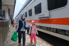 KAI Palembang sediakan 14.064 tempat duduk saat libur May Day