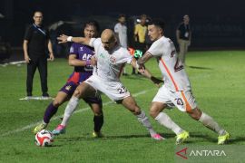 Borneo FC jamu Persita di Segiri, saat Persib hadapi PSIM pada pekan ke-31