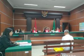 Jaksa tuntut terdakwa pembangunan Unsrat 1,6 tahun penjara