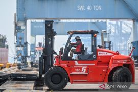 Kenaikan surplus dagang pada Maret perkuat ketahanan eksternal