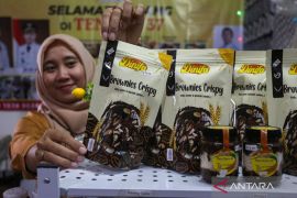 Pemprov Sulsel imbau pelaku UMKM segera urus sertifikasi halal jelang WHO 2026