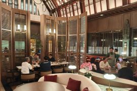 Destinasi kuliner 10 Regentstraat tawarkan nuansa klasik