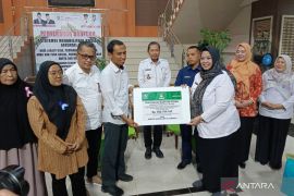 Kemensos salurkan bantuan Atensi senilai Rp892,7 juta bagi 441 warga Pringsewu, Lampung