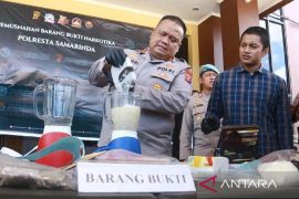 Polresta Samarinda musnahkan lima kilogram ganja, ekstasi, hingga sabu-sabu