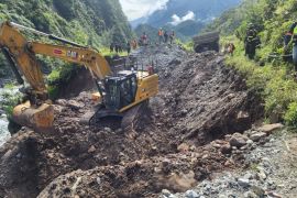 BPBD Mimika salurkan bantuan untuk warga Banti Tembagapura