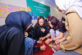 Amartha kembangkan talenta muda lewat beasiswa pelajar SMA dan mahasiswa